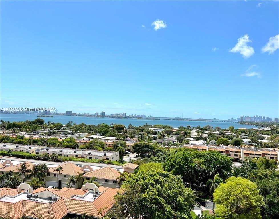 TOWERS OF QUAYSIDE CONDO - Residential Lease