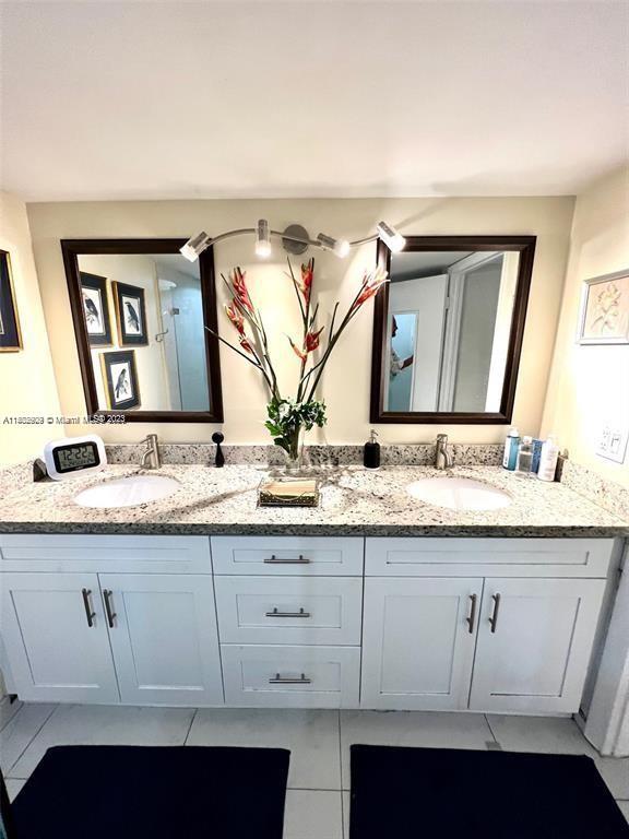 TOWERS OF QUAYSIDE CONDO - Residential Lease
