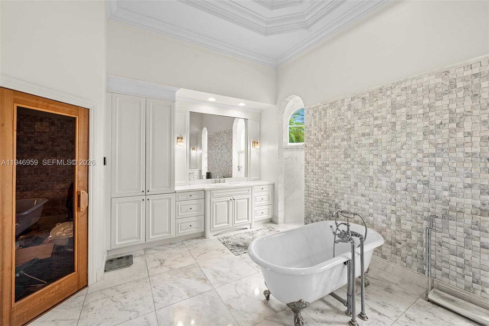 KAPOK GROVE ESTATES - Residential