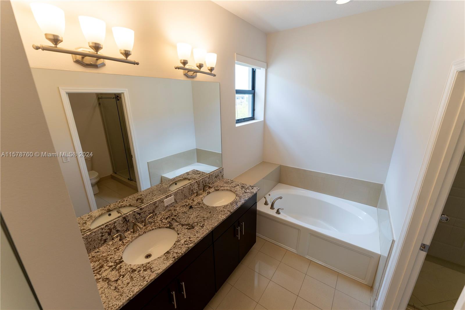 CHAMPION LAKES - Residential Lease