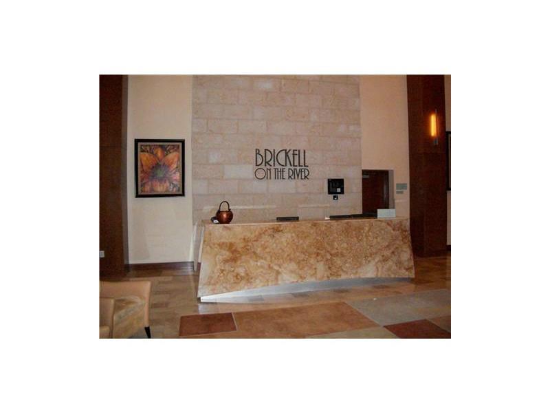 BRICKELL ON THE RIVER N T - Residential Lease
