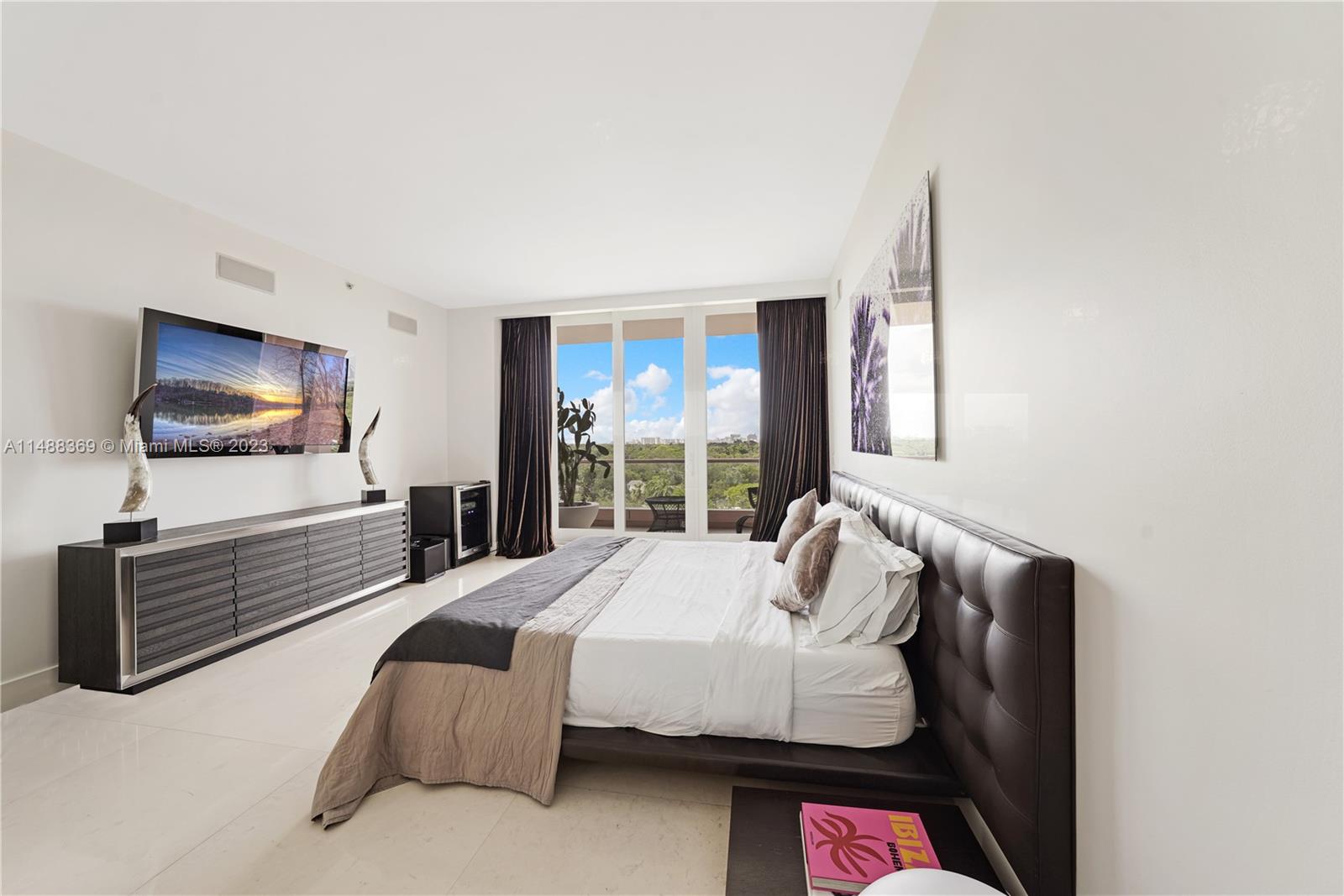 THE GABLES CONDO - Residential Lease