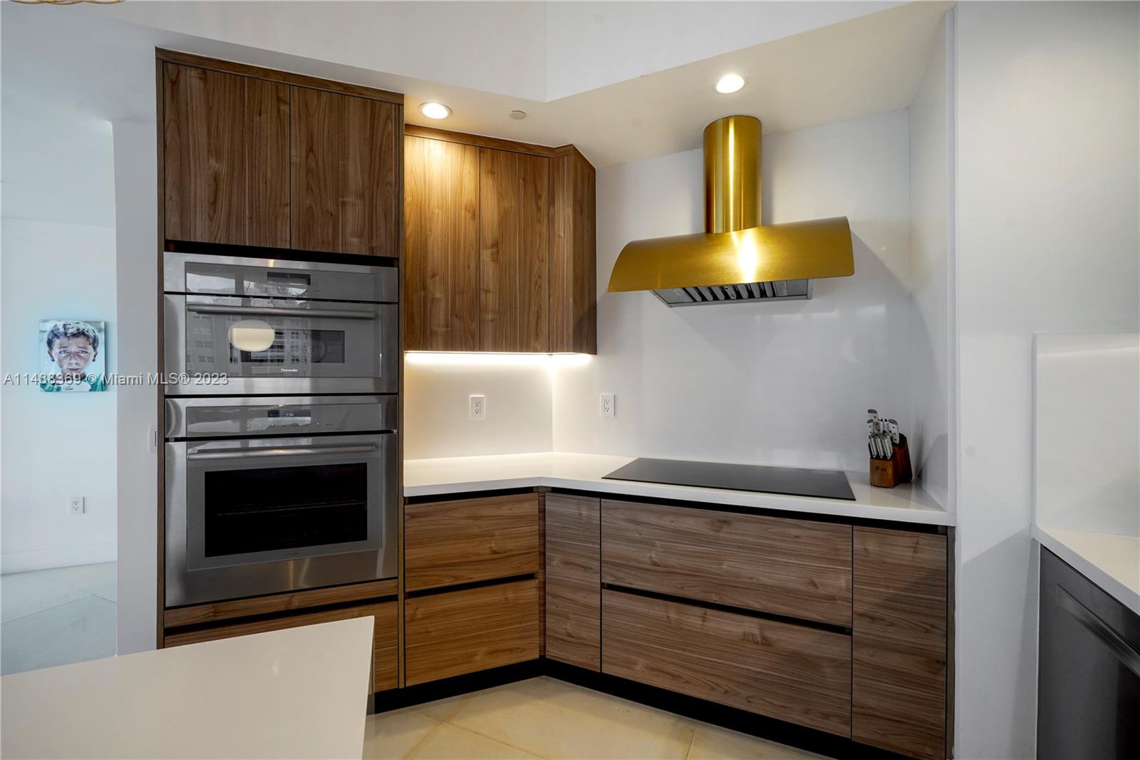 THE GABLES CONDO - Residential Lease