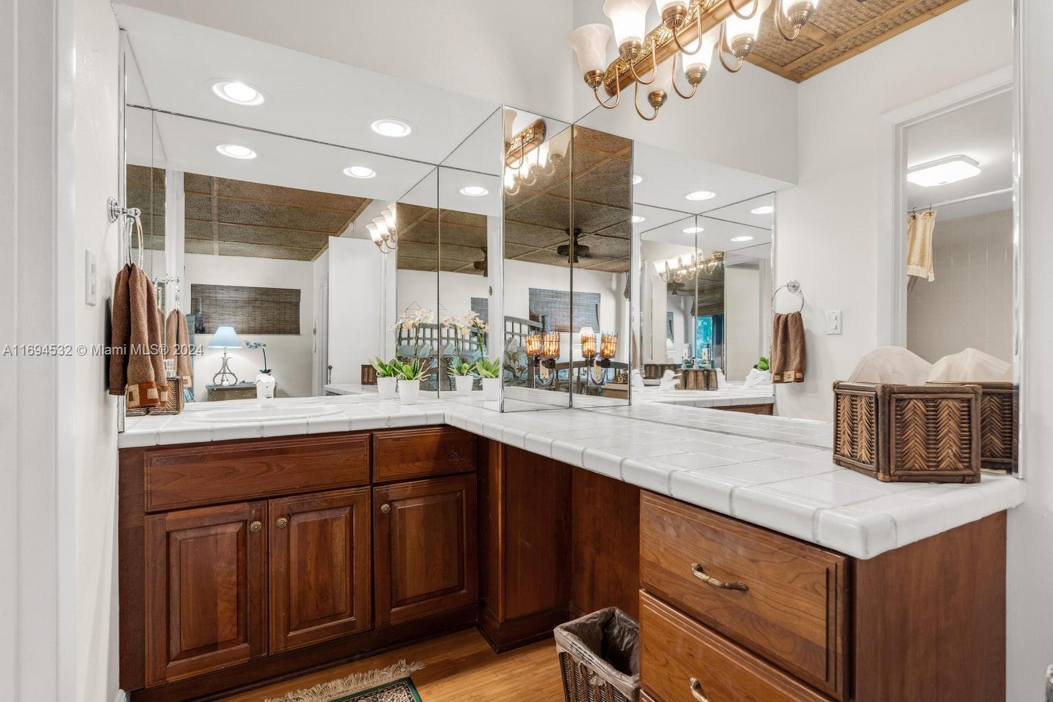SANCTUARY AT KEY LARGO (3 - Residential