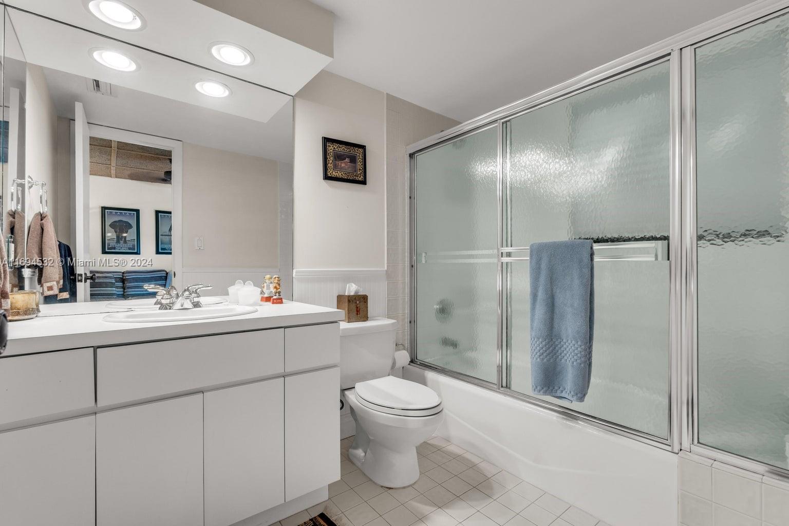 SANCTUARY AT KEY LARGO (3 - Residential