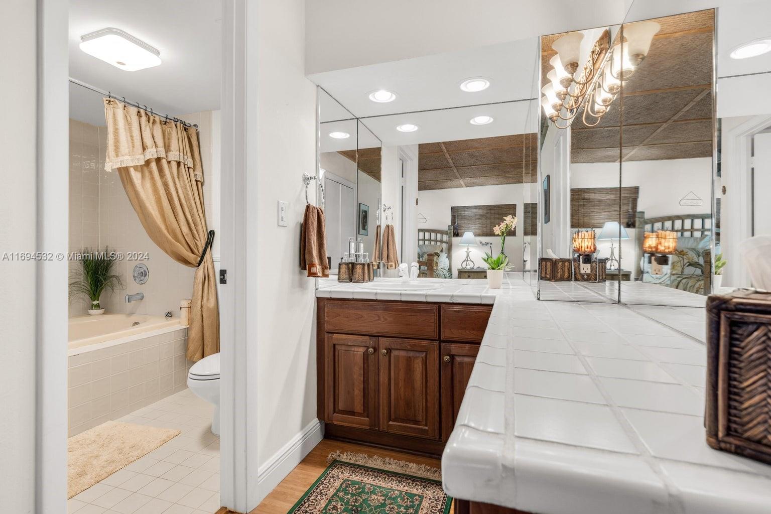 SANCTUARY AT KEY LARGO (3 - Residential
