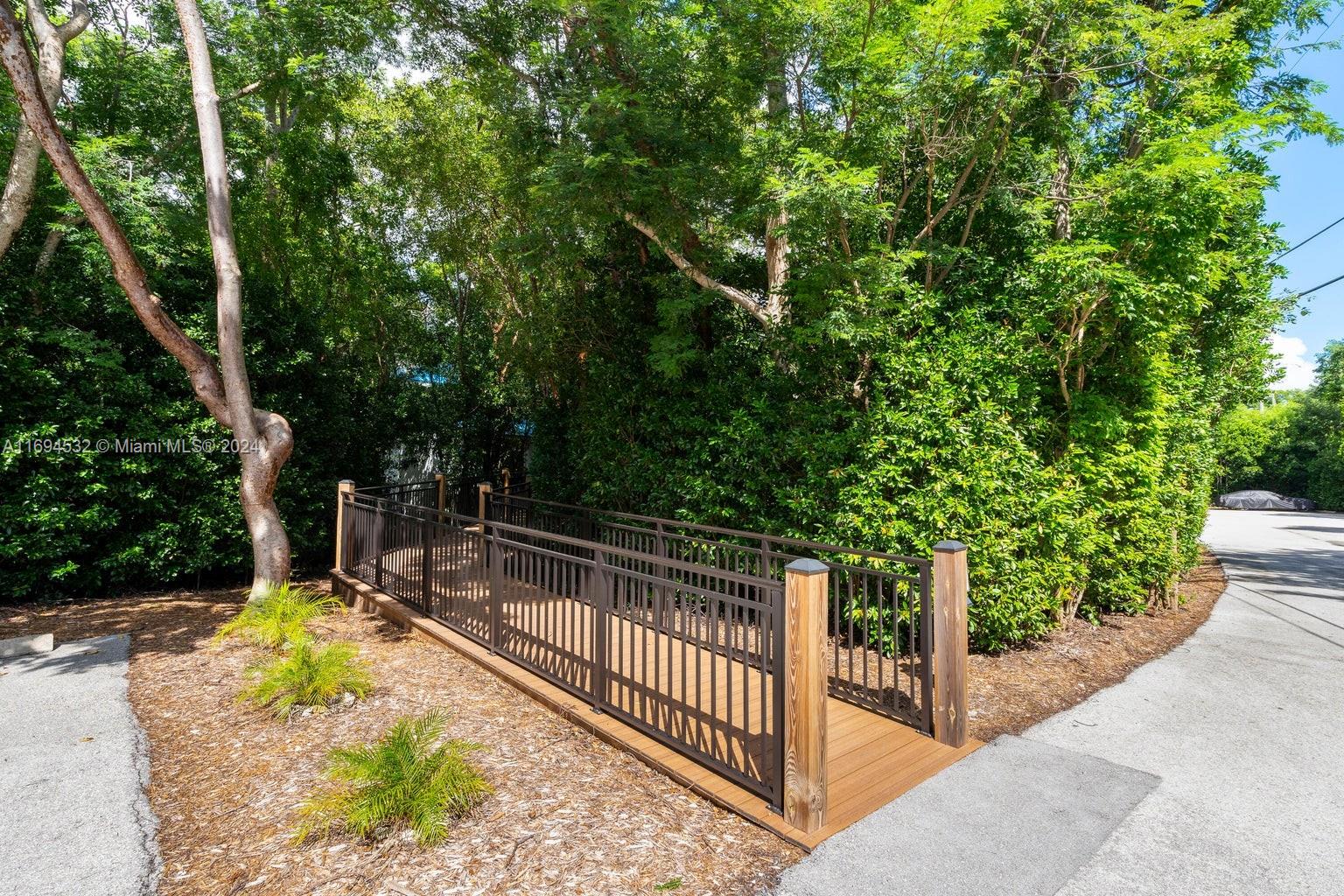 SANCTUARY AT KEY LARGO (3 - Residential