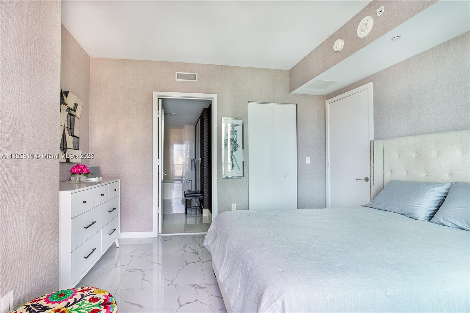 1300 S MIAMI AVENUE CONDO - Residential Lease