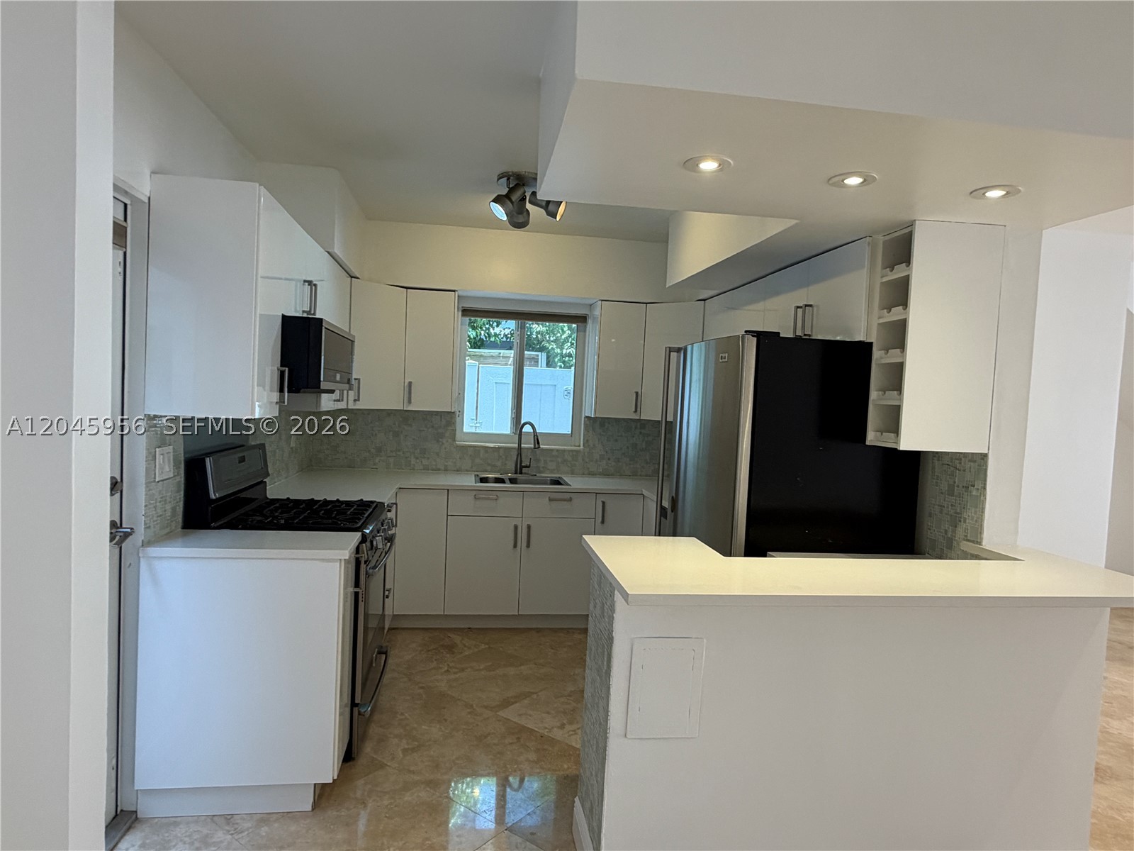 PARK VIEW ISLAND - Residential