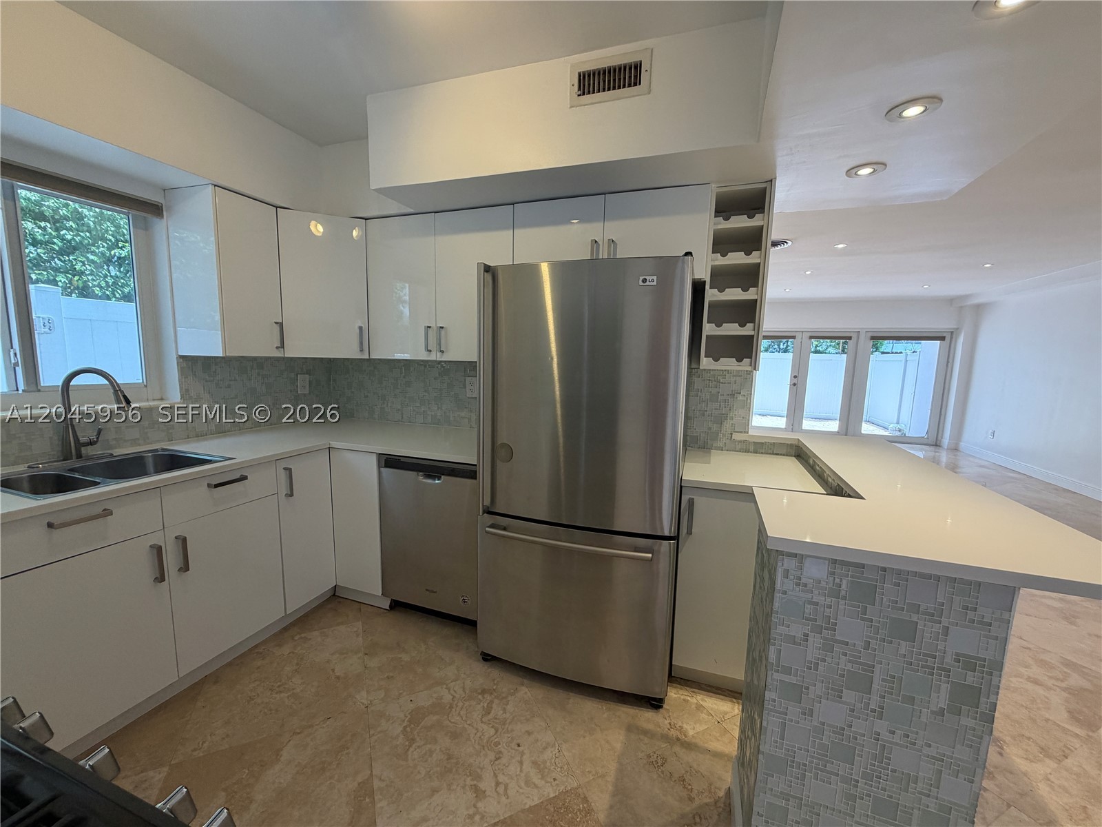 PARK VIEW ISLAND - Residential