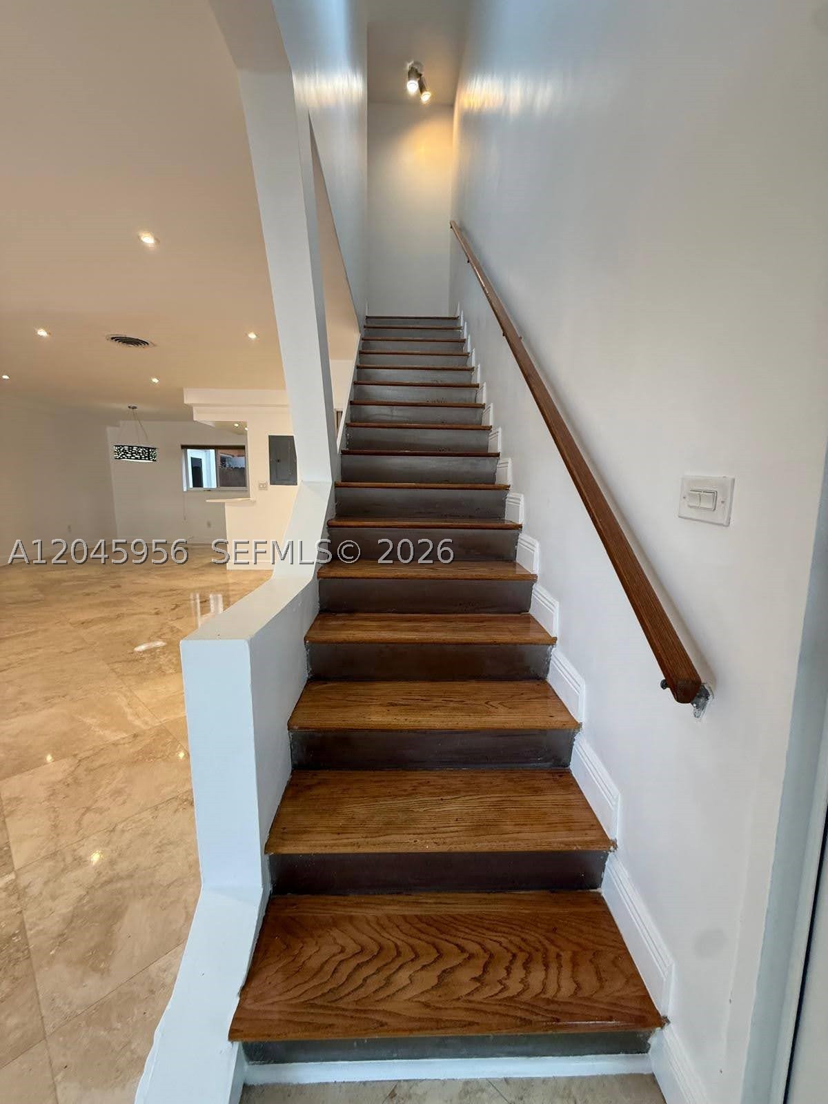 PARK VIEW ISLAND - Residential