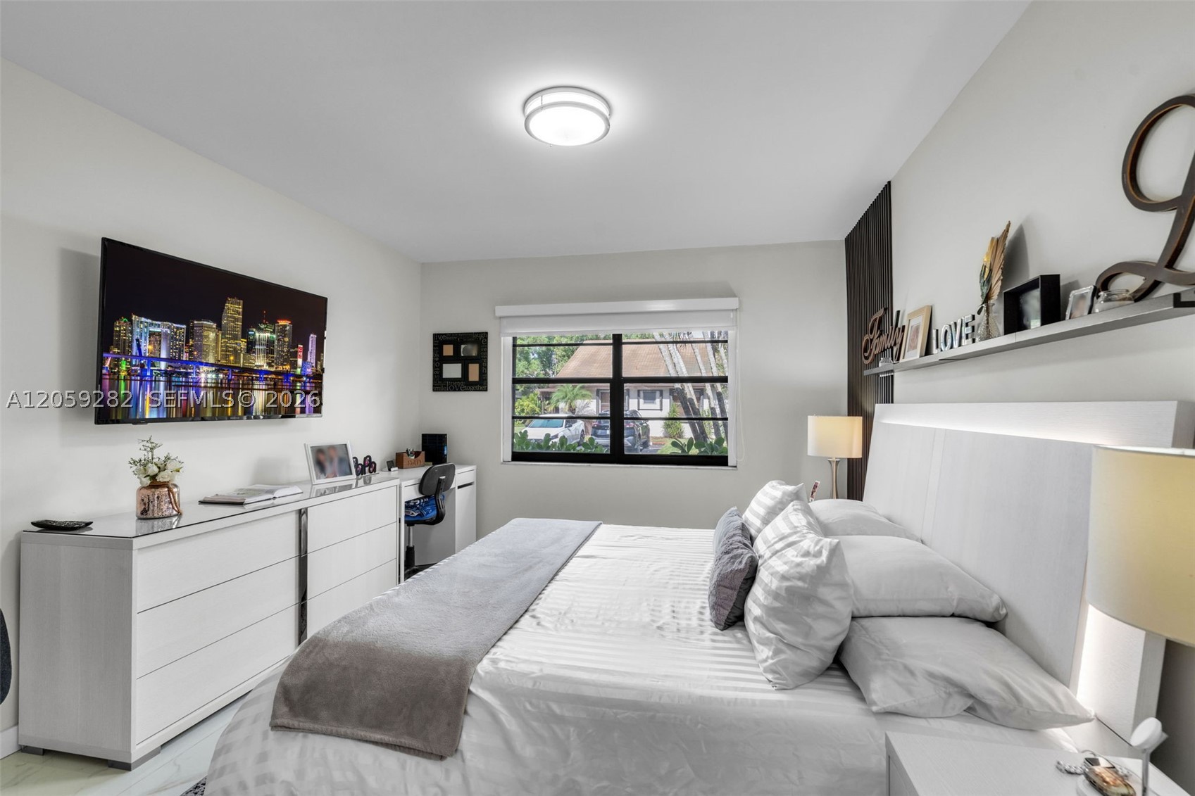 EVERGLADES SUGAR & LAND C - Residential