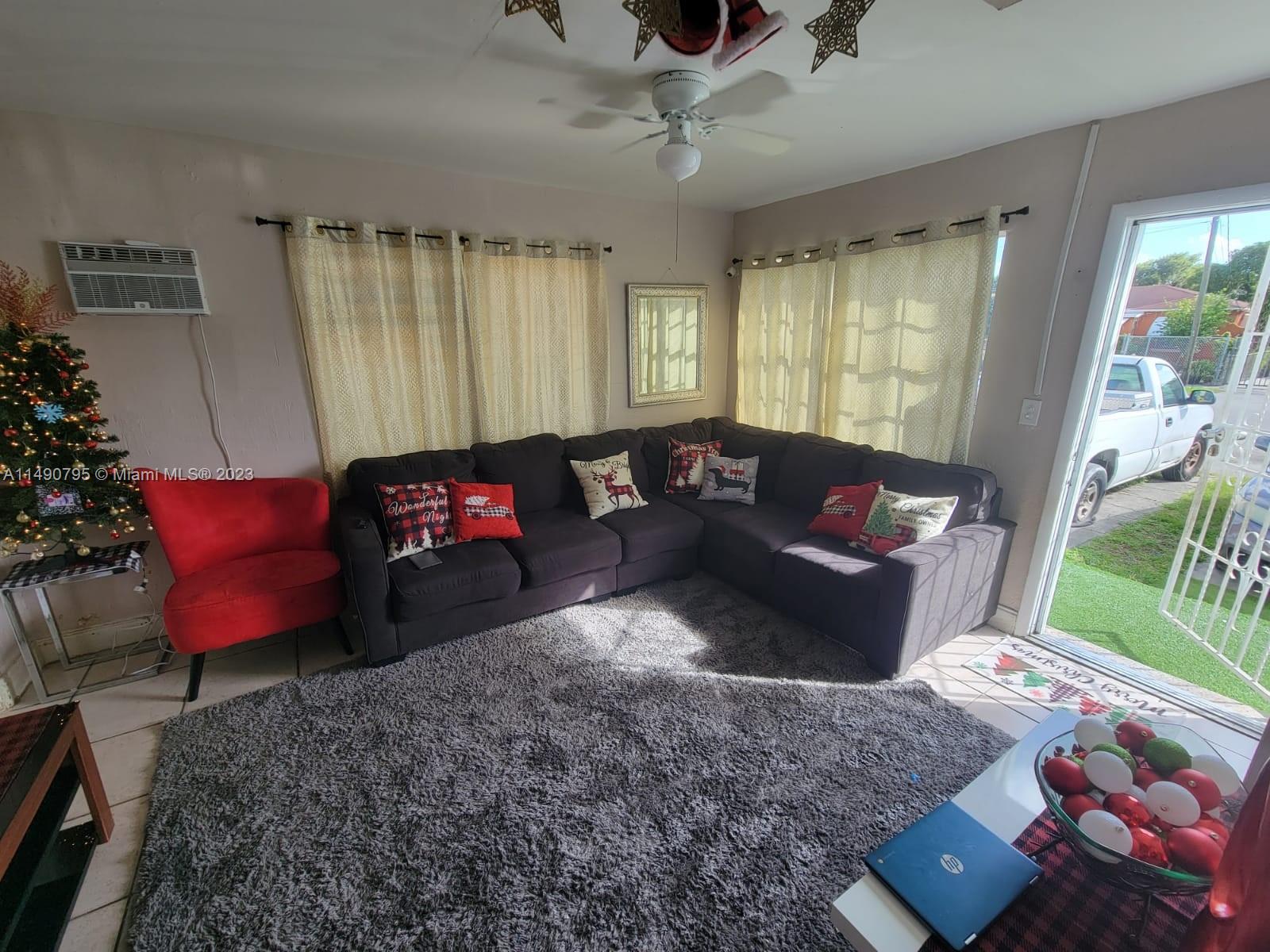 MELROSE HEIGHTS - Residential Income