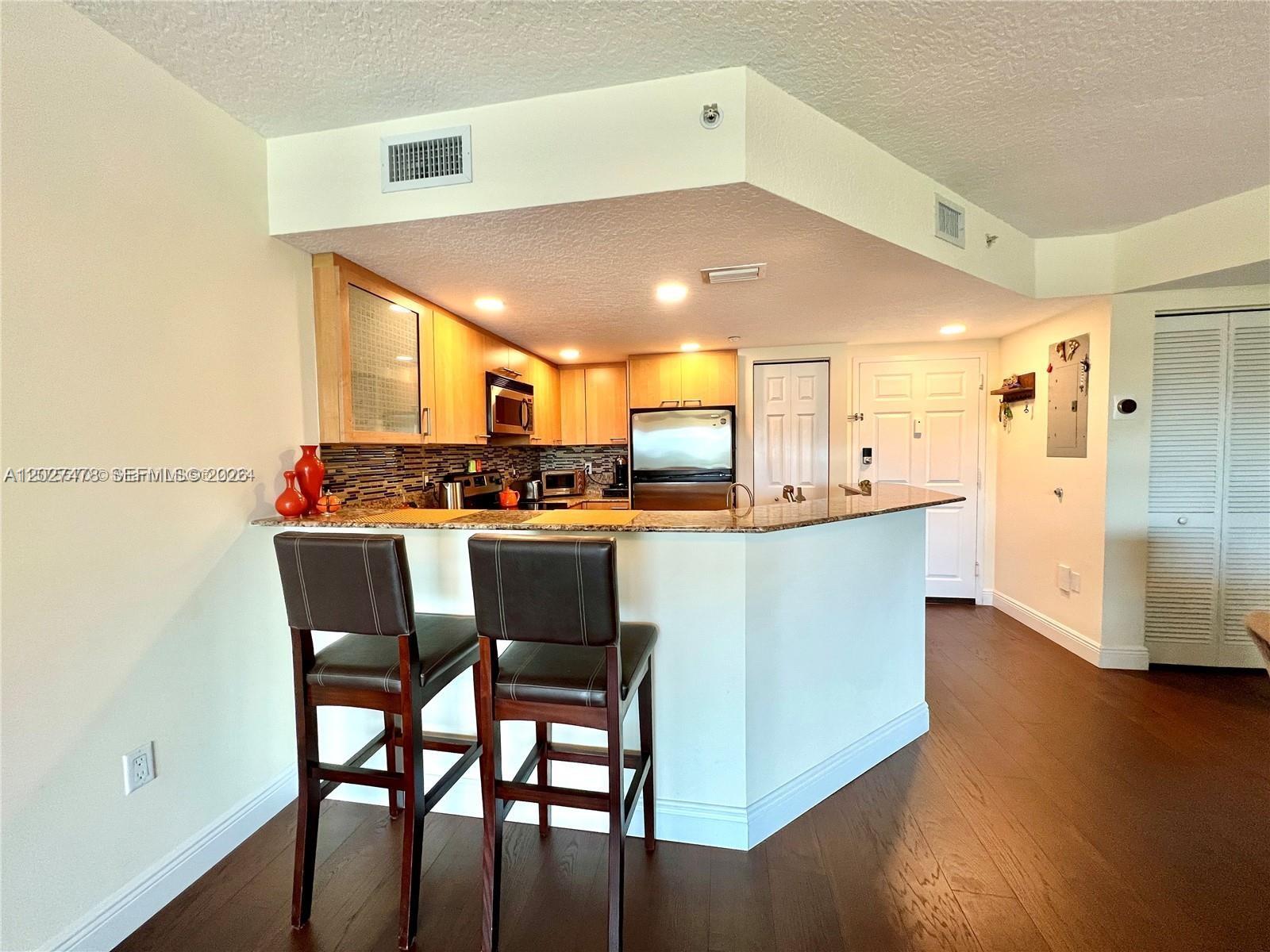 HALLANDALE BEACH PRIVATE - Residential Lease