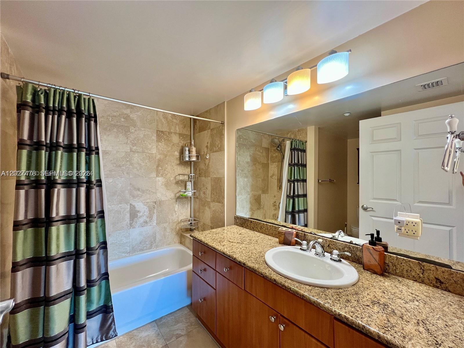 HALLANDALE BEACH PRIVATE - Residential Lease
