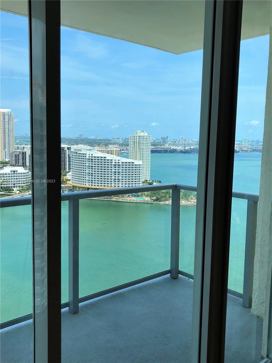 THE MARK ON BRICKELL COND - Residential Lease