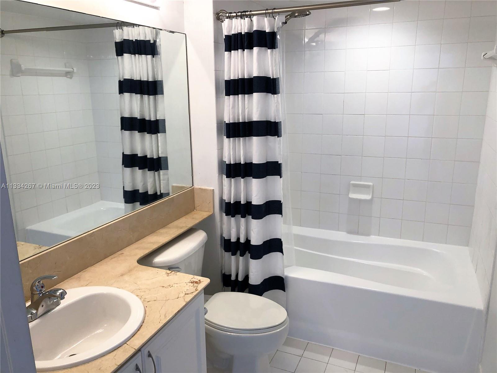 THE MARK ON BRICKELL COND - Residential Lease