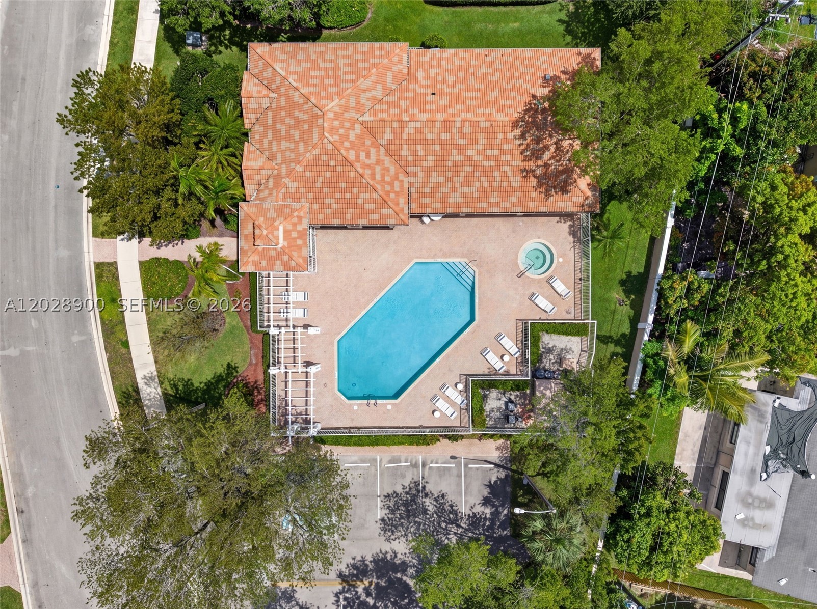 ARAGON SEC ONE - Residential