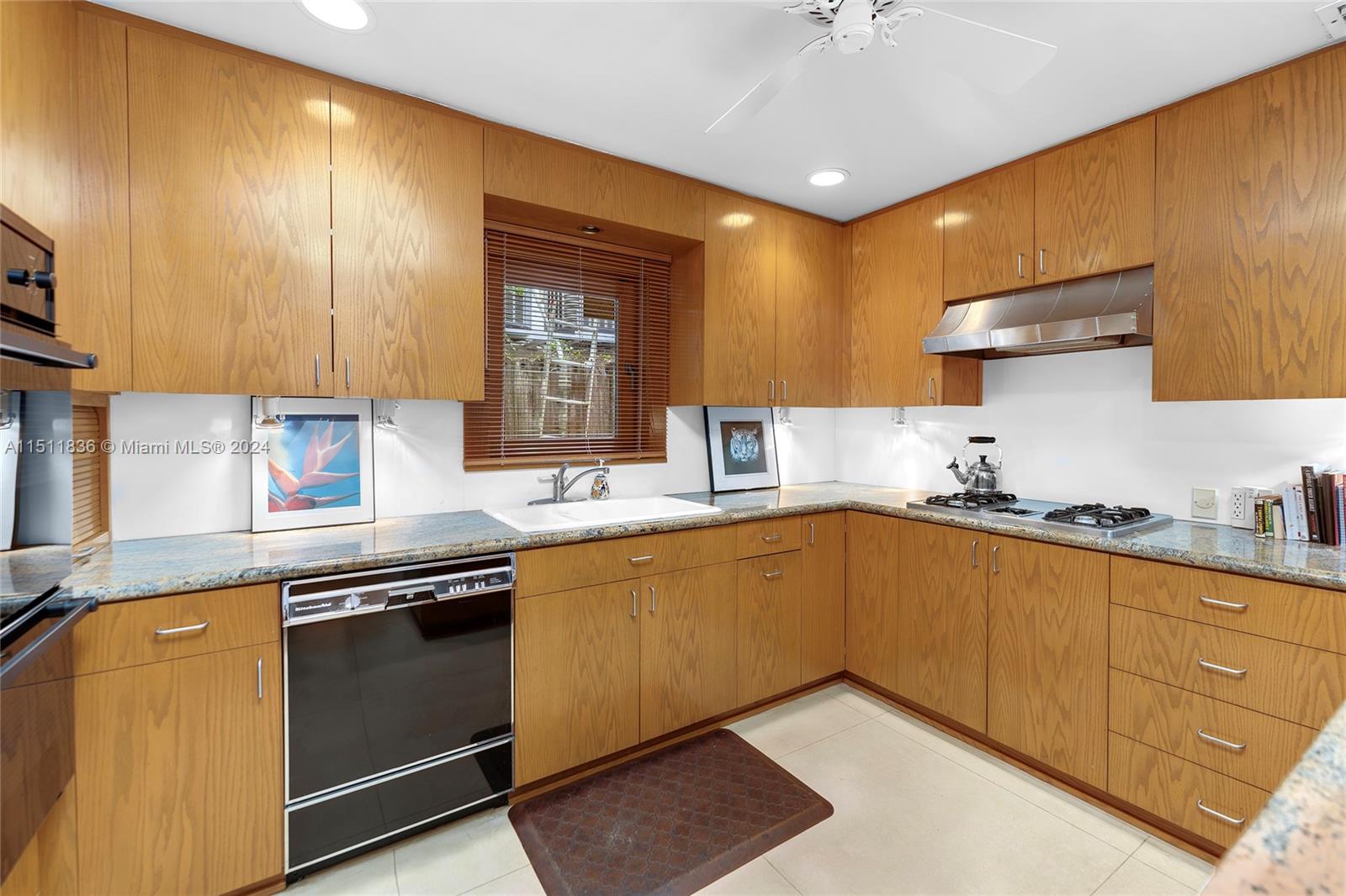 FAIRHAVEN - Residential