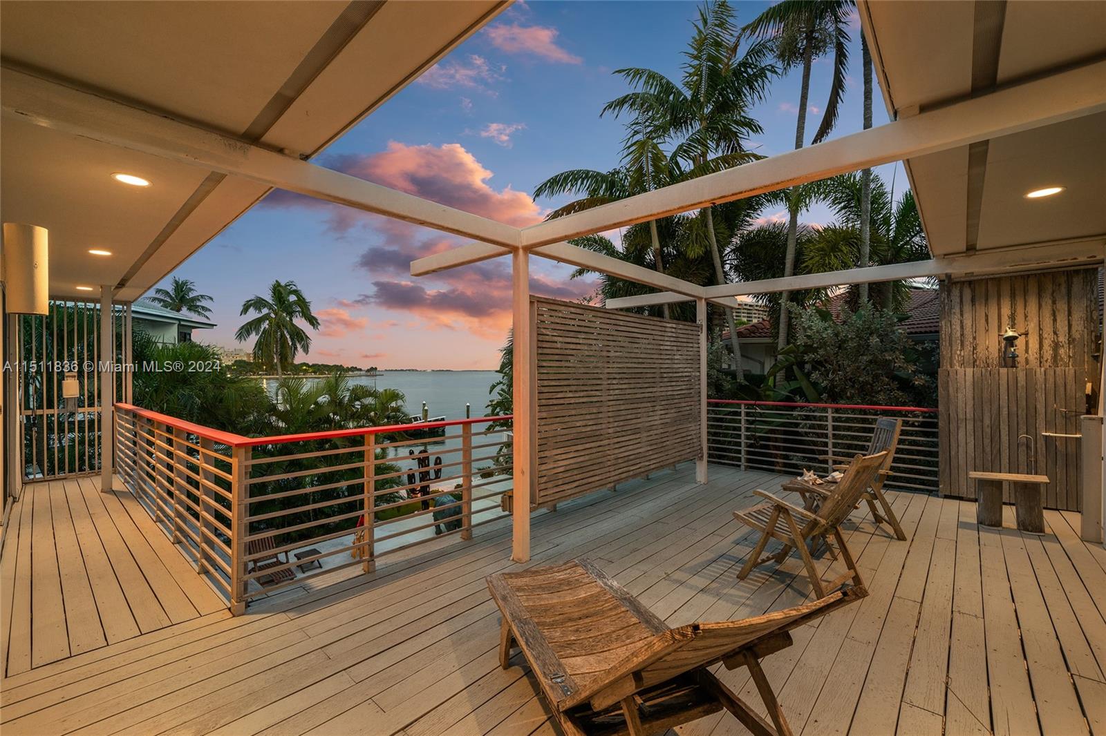 FAIRHAVEN - Residential