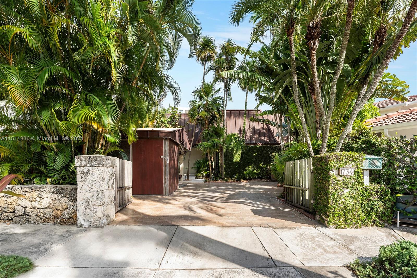 FAIRHAVEN - Residential