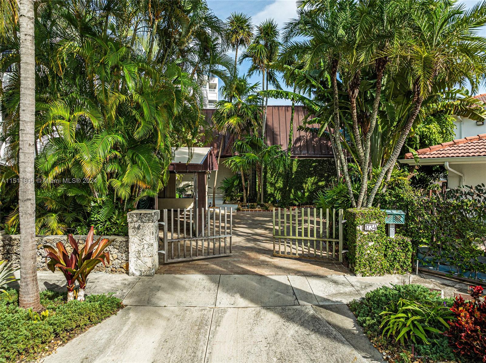 FAIRHAVEN - Residential