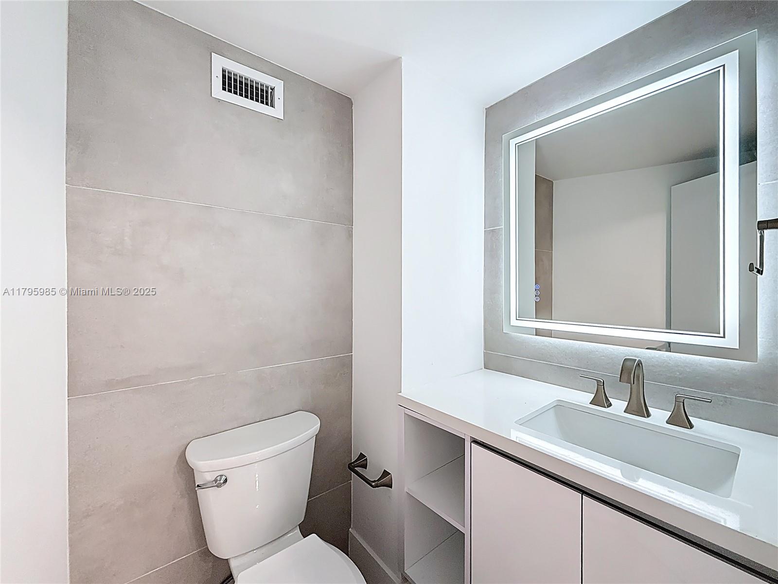 TRITON TOWER CONDO - Residential