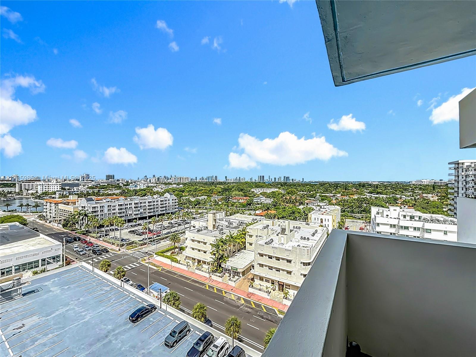 TRITON TOWER CONDO - Residential