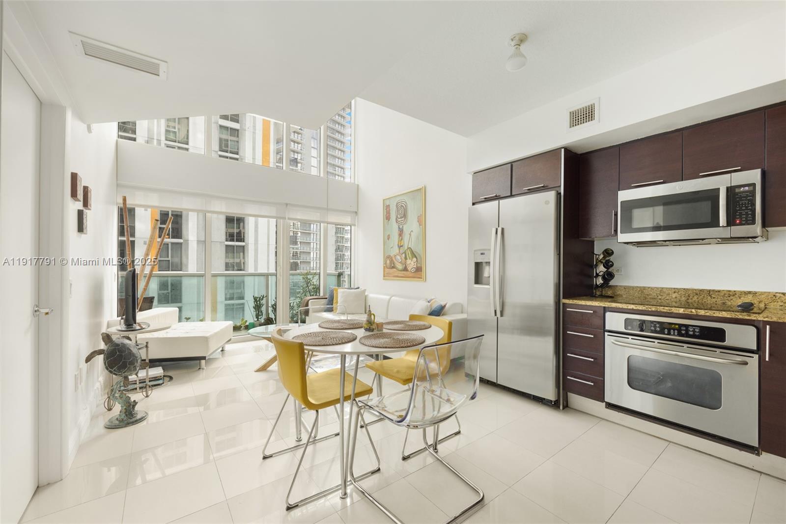 BRICKELL ON THE RIVER S T - Residential
