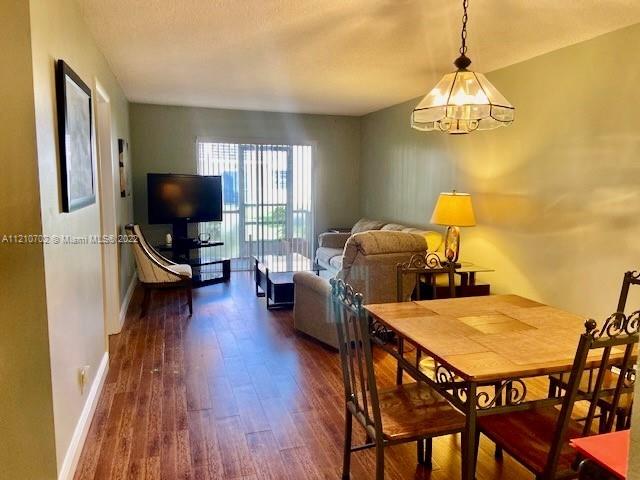 COUNTRYSIDE CONDO - Residential