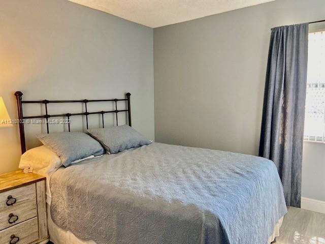 COUNTRYSIDE CONDO - Residential