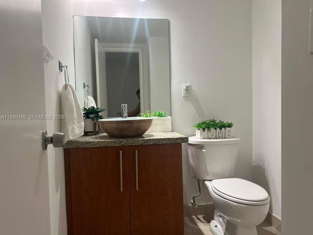 OCEANVIEW BUILDING B COND - Residential