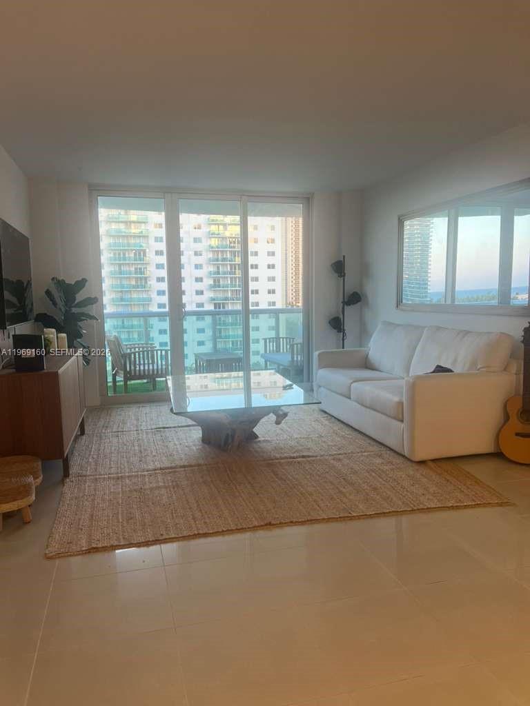 OCEANVIEW BUILDING B COND - Residential