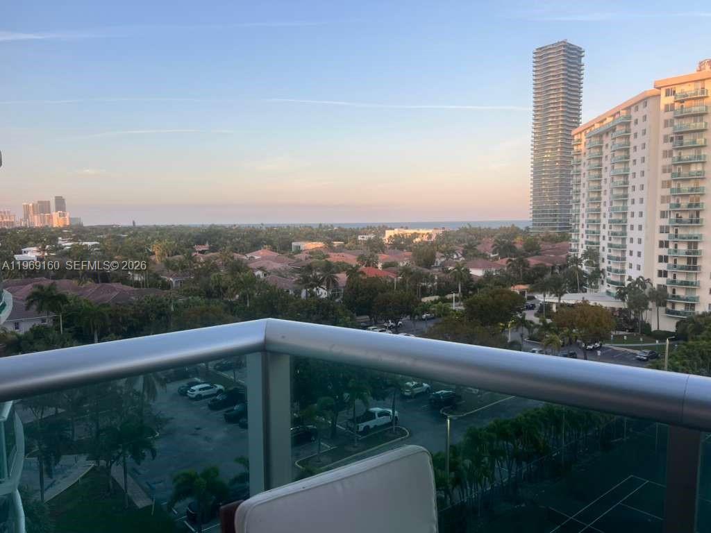 OCEANVIEW BUILDING B COND - Residential