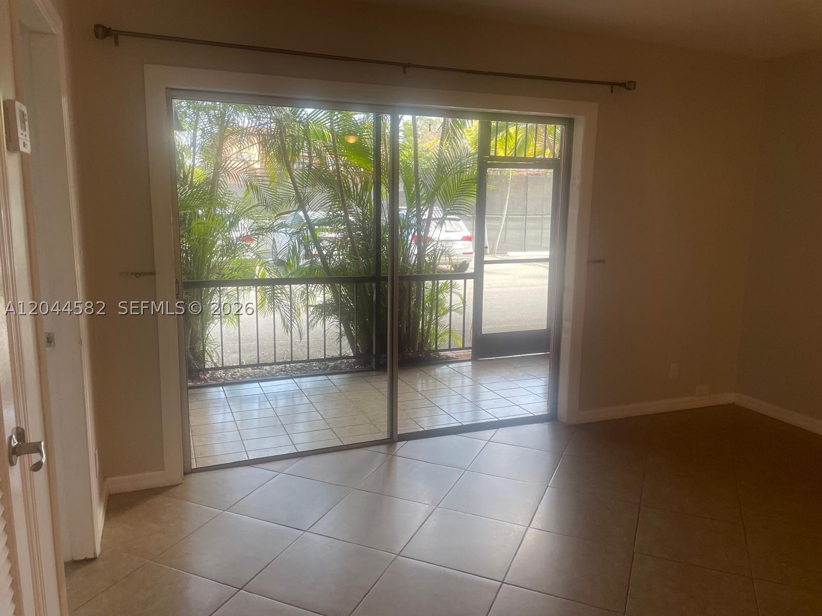 TENNIS CLUB JOHNSTON COND - Residential Lease