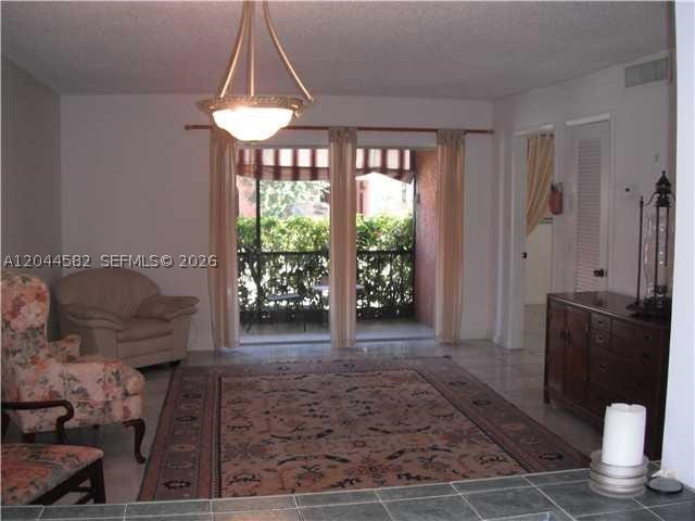 TENNIS CLUB JOHNSTON COND - Residential Lease