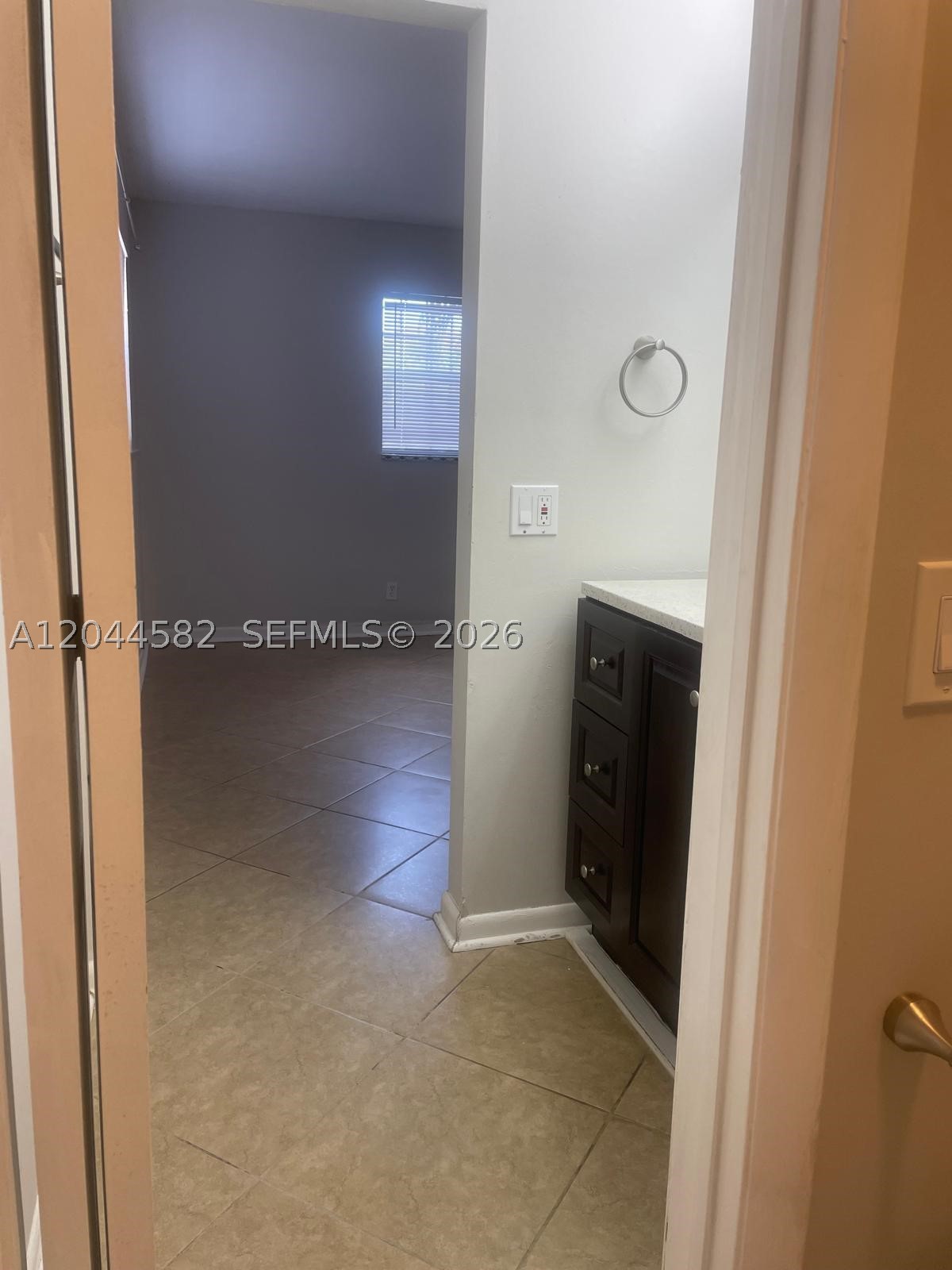 TENNIS CLUB JOHNSTON COND - Residential Lease