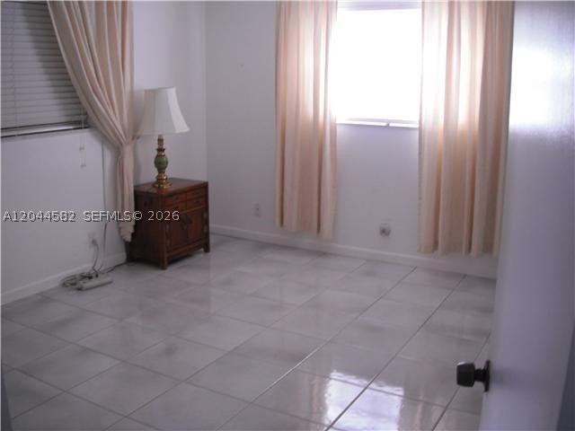 TENNIS CLUB JOHNSTON COND - Residential Lease