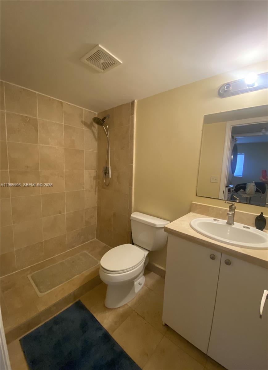 POMPANO BEACH VIEW CONDO - Residential