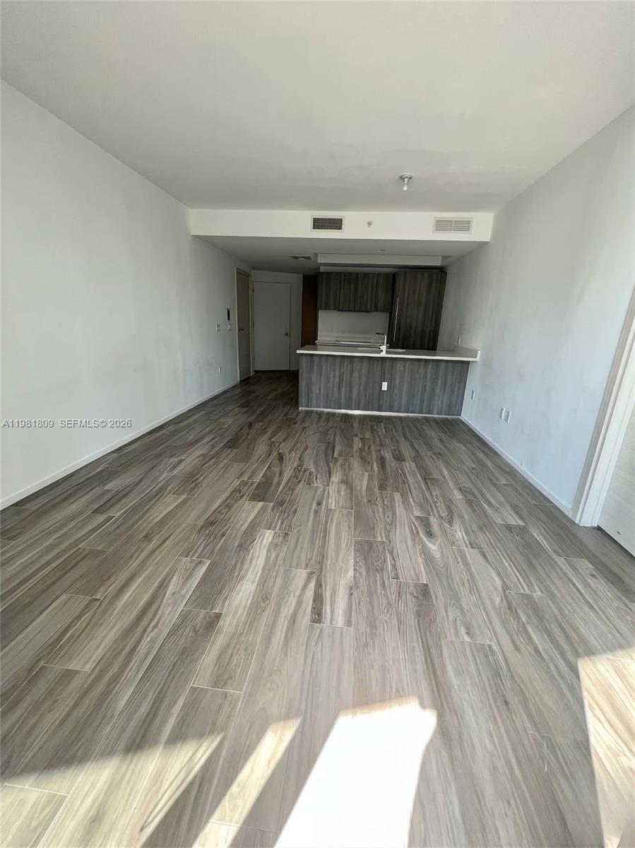 801 SMA RESIDENCES CONDO - Residential