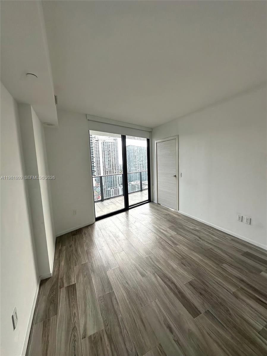 801 SMA RESIDENCES CONDO - Residential