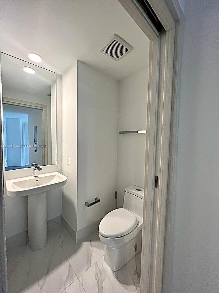 801 SMA RESIDENCES CONDO - Residential