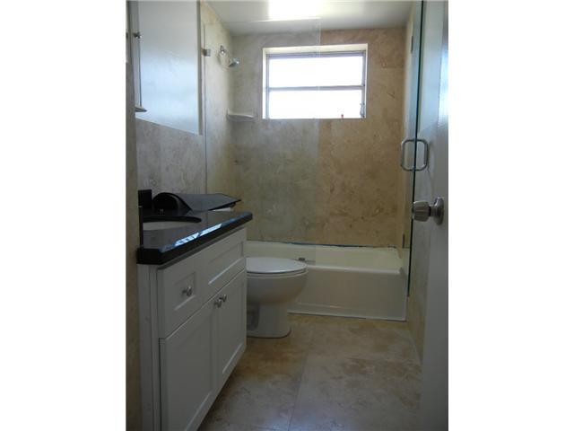COLLINS VIEW CONDO - Residential Lease