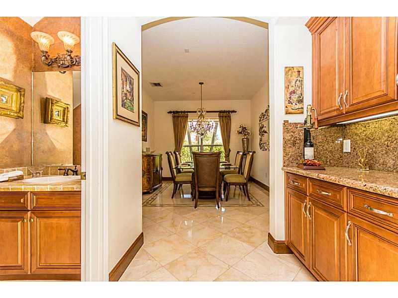 SUNSET LAKES PLAT THREE 1 - Residential