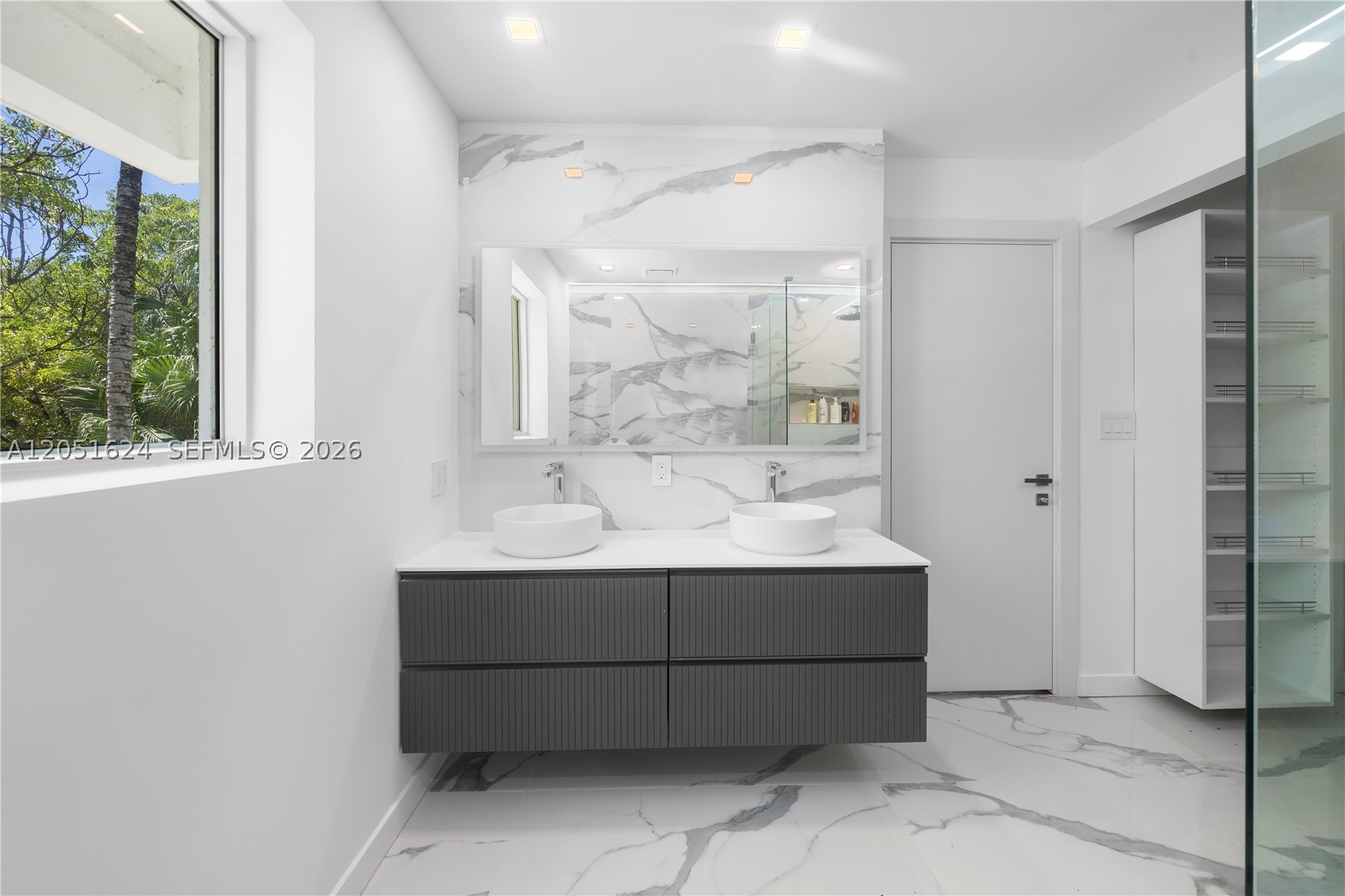 LA GORCE GOLF SUB - Residential Lease
