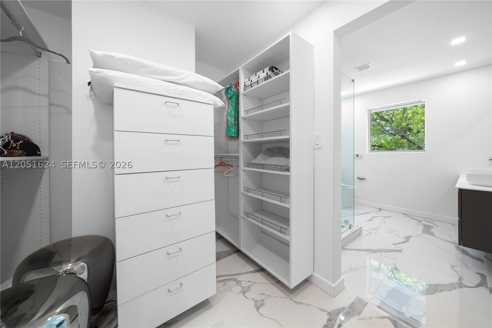 LA GORCE GOLF SUB - Residential Lease