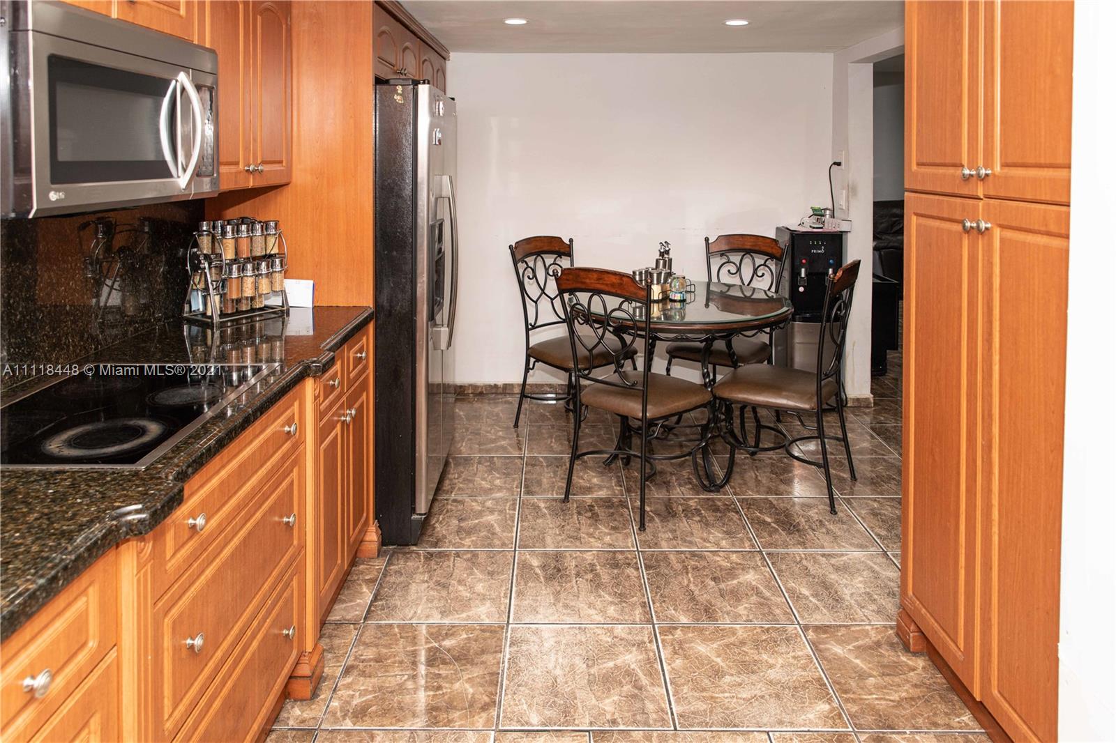 2ND ADDN TO PALM SPRINGS - Residential