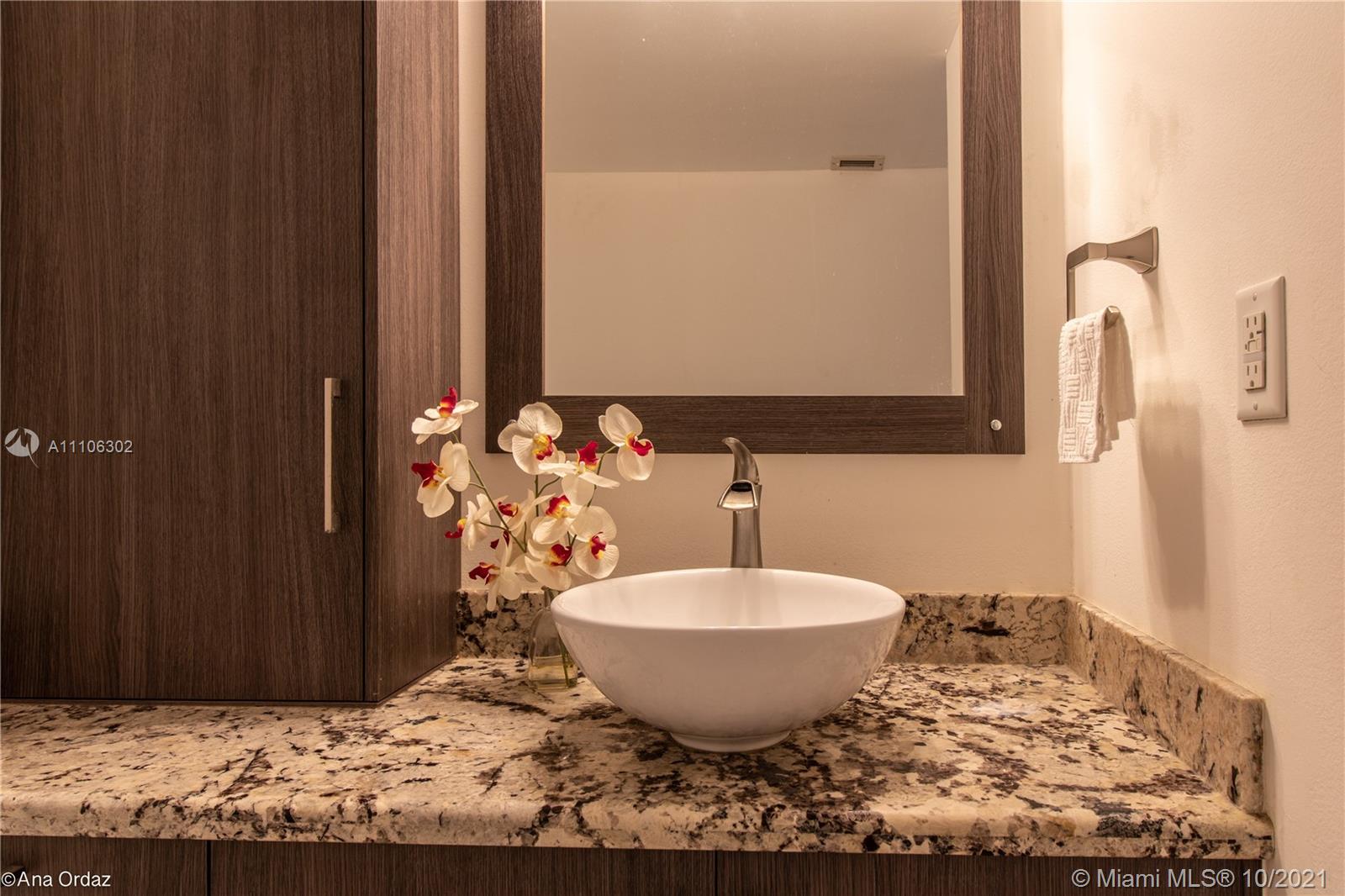 OLYMPUS CONDO - Residential