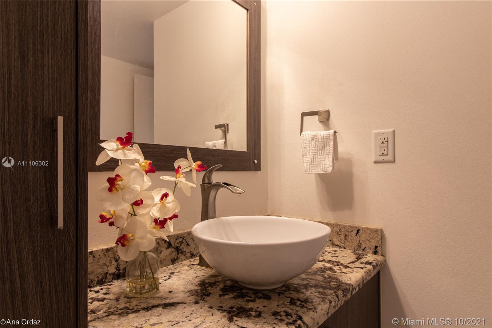 OLYMPUS CONDO - Residential
