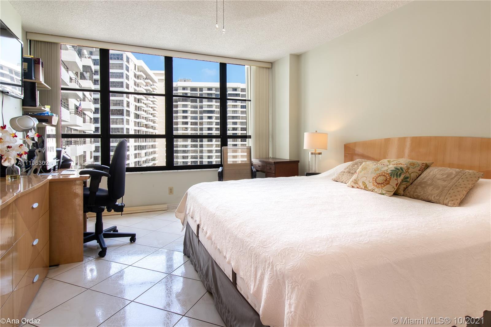 OLYMPUS CONDO - Residential